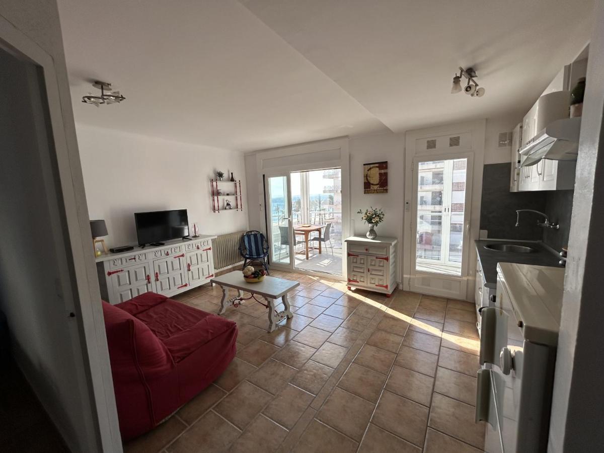 Appartement Front De 35